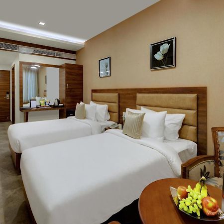 The Fern Residency, Bhuj Hotel Exterior photo